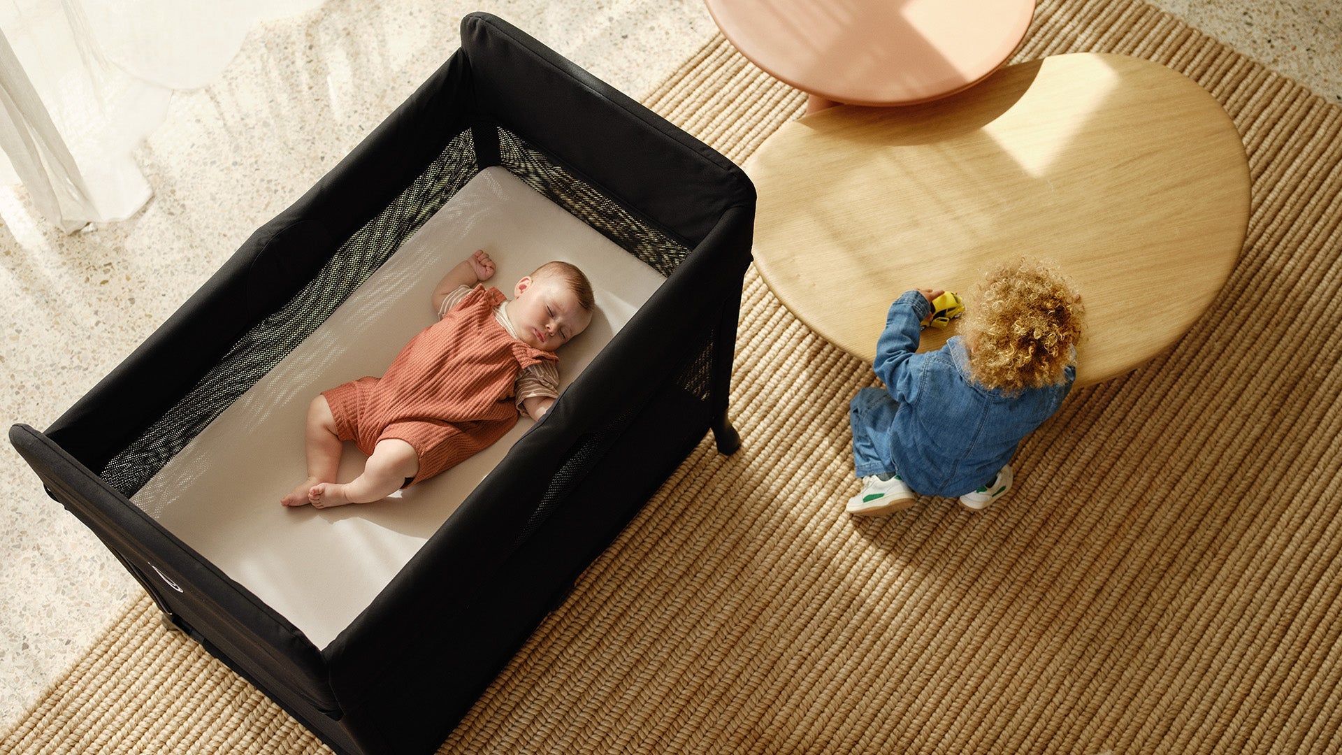 Bugaboo Stardust: A One-Second-Fold Playard for Sleep, Play and Travel