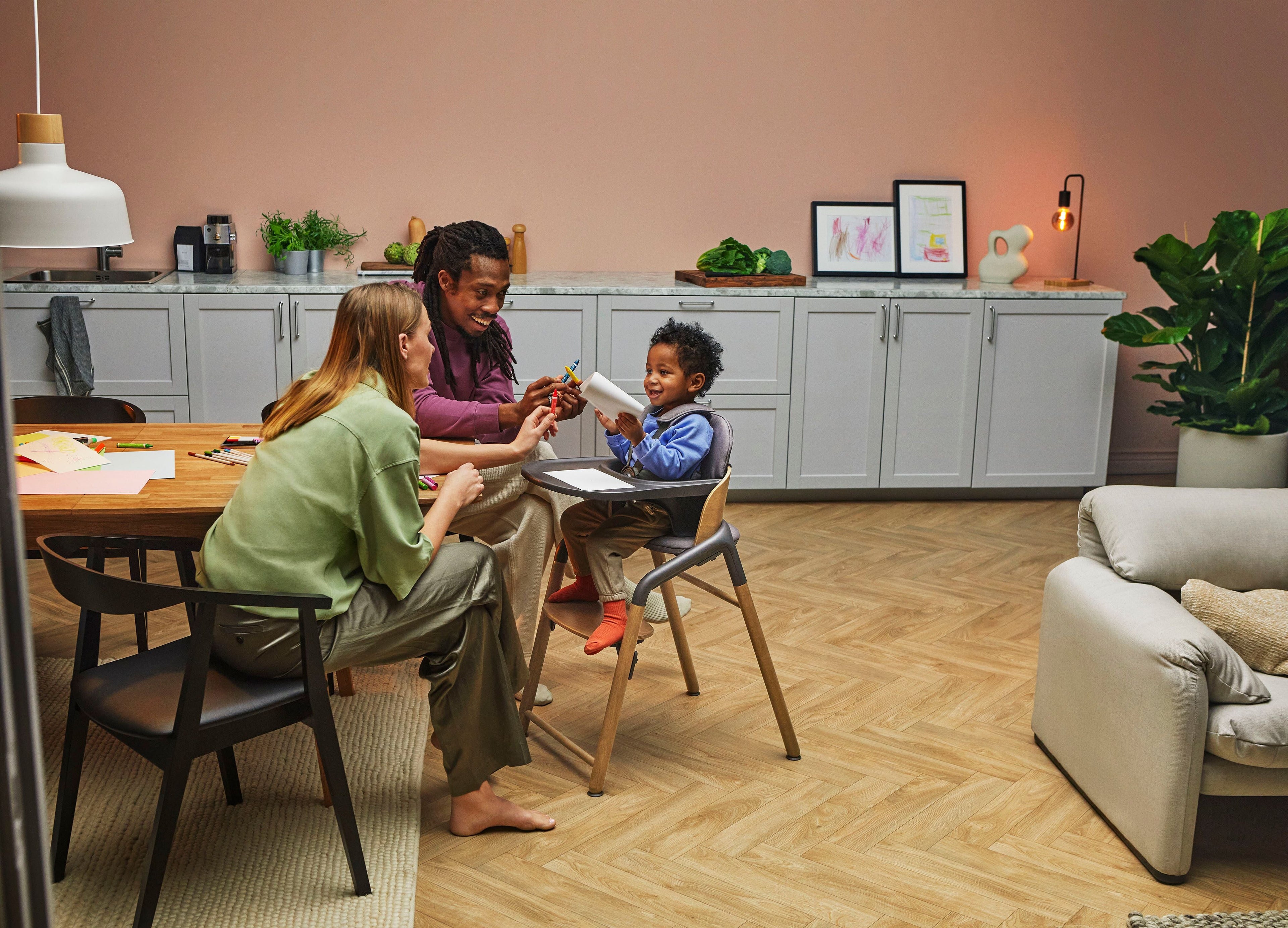 Bugaboo Giraffe High Chair Base: The Foundation of a Flexible Family Seating System